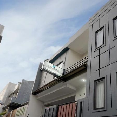Dparagon Pamela 3 Yogyakarta Exterior foto